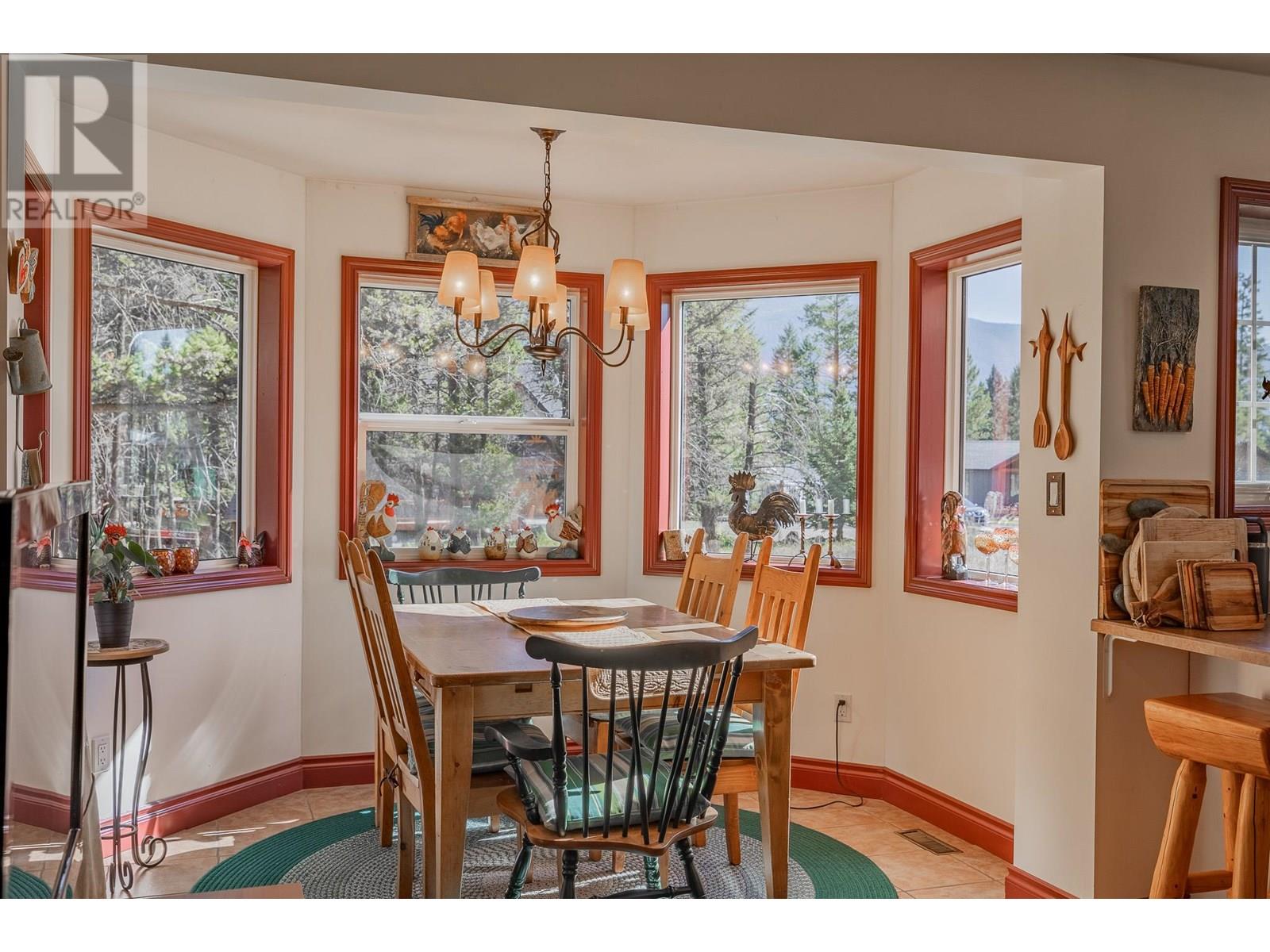 6823 COLUMBIA RIDGE Drive, Fairmont Hot Springs