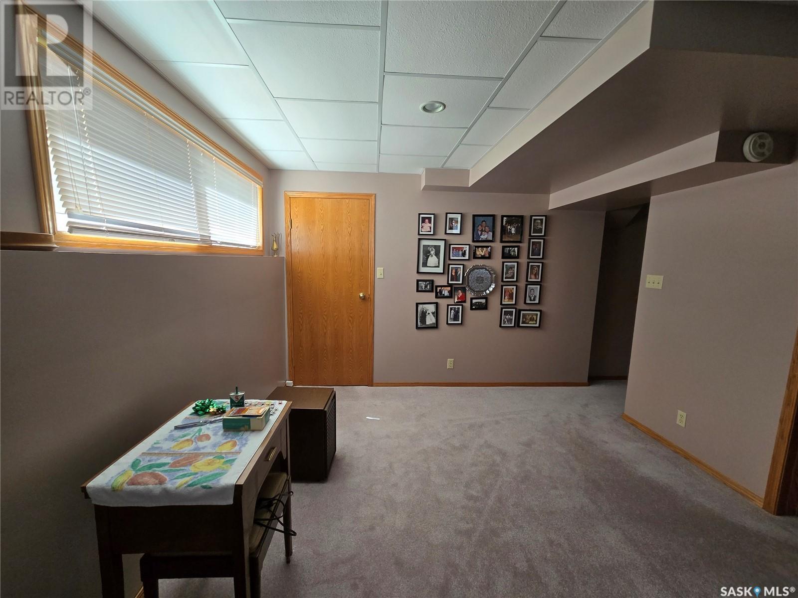 Single Family House for Sale in  th AVENUE NE Swift Current 