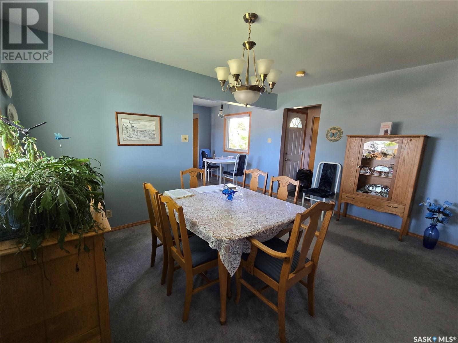 Single Family House for Sale in  th AVENUE NE Swift Current 
