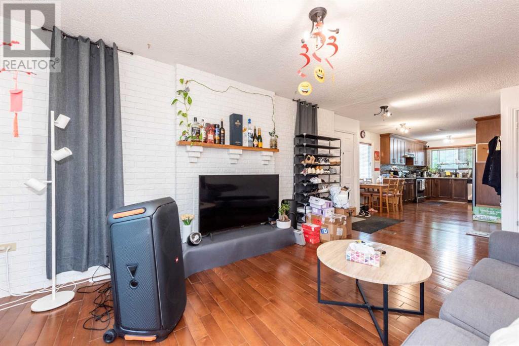 Single Family House Bungalow for Sale in  Malvern Drive NE Marlborough Park Calgary 