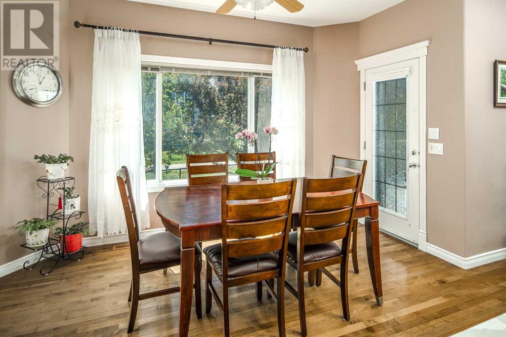 Single Family House for Sale in  Everhollow Way SW Evergreen Calgary 