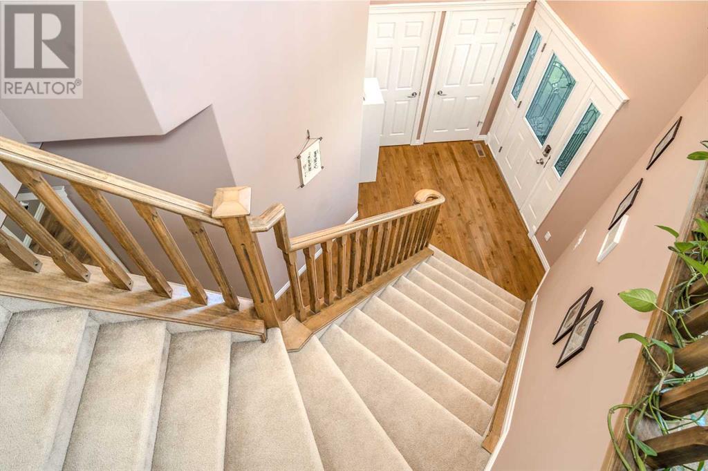 Single Family House for Sale in  Everhollow Way SW Evergreen Calgary 
