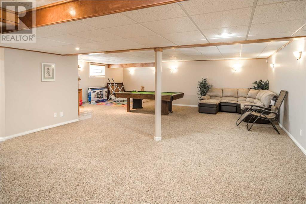 Single Family House for Sale in  Everhollow Way SW Evergreen Calgary 