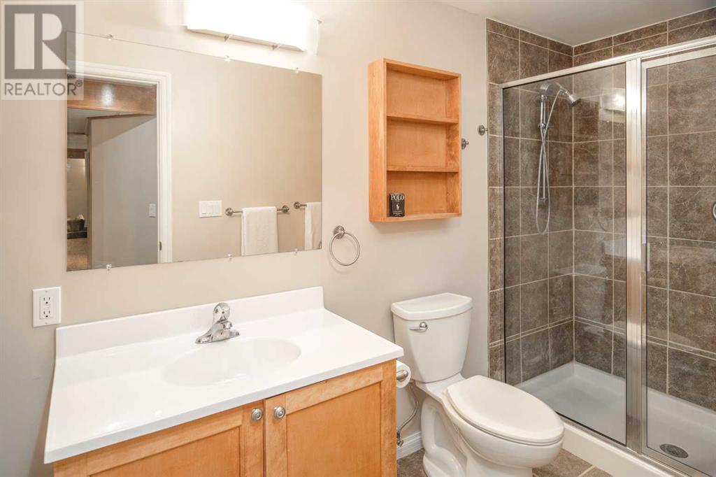 Single Family House for Sale in  Everhollow Way SW Evergreen Calgary 