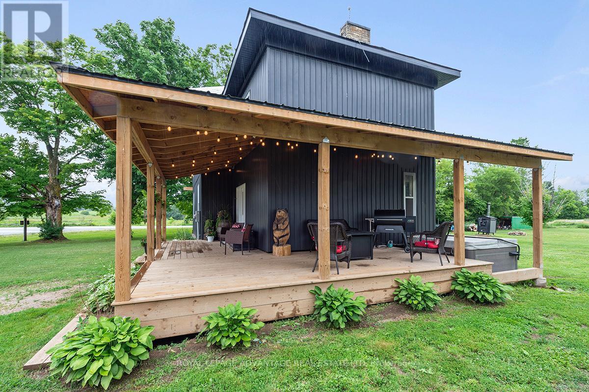 Photo 9 of 526 Kelford Drive, Tay Valley ON