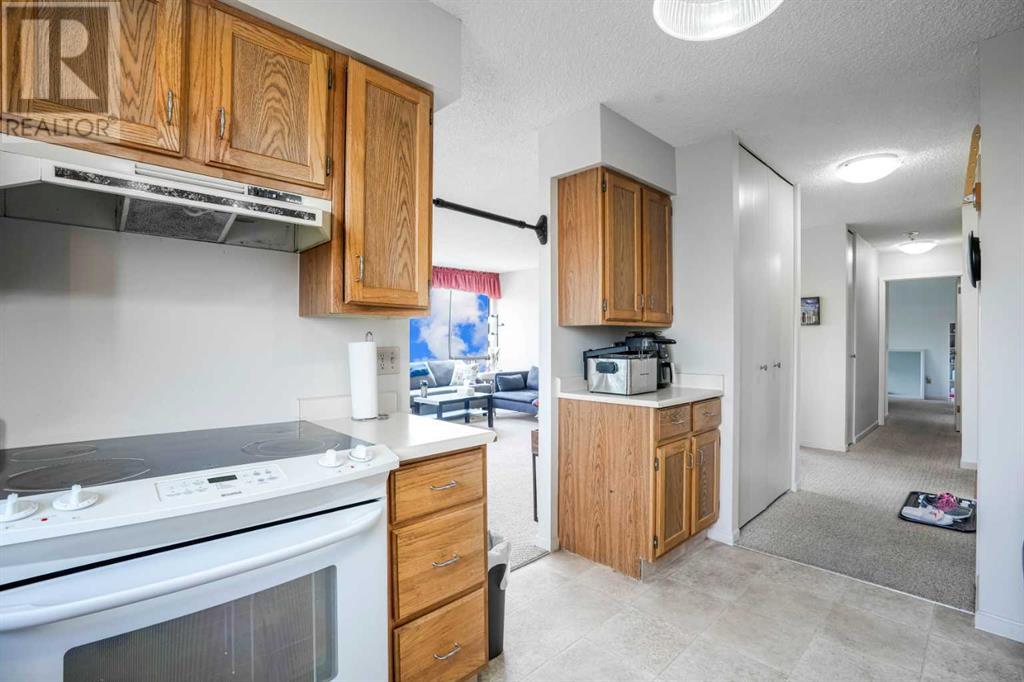 408, 80 Point Mckay Crescent NW, Calgary, Alberta