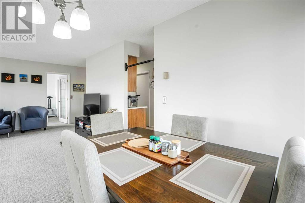 Single Family House for Sale in   Point Mckay Crescent NW Point McKay Calgary 