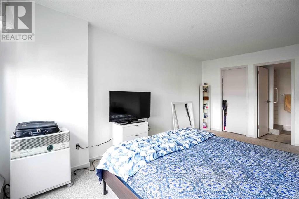 Single Family House for Sale in   Point Mckay Crescent NW Point McKay Calgary 
