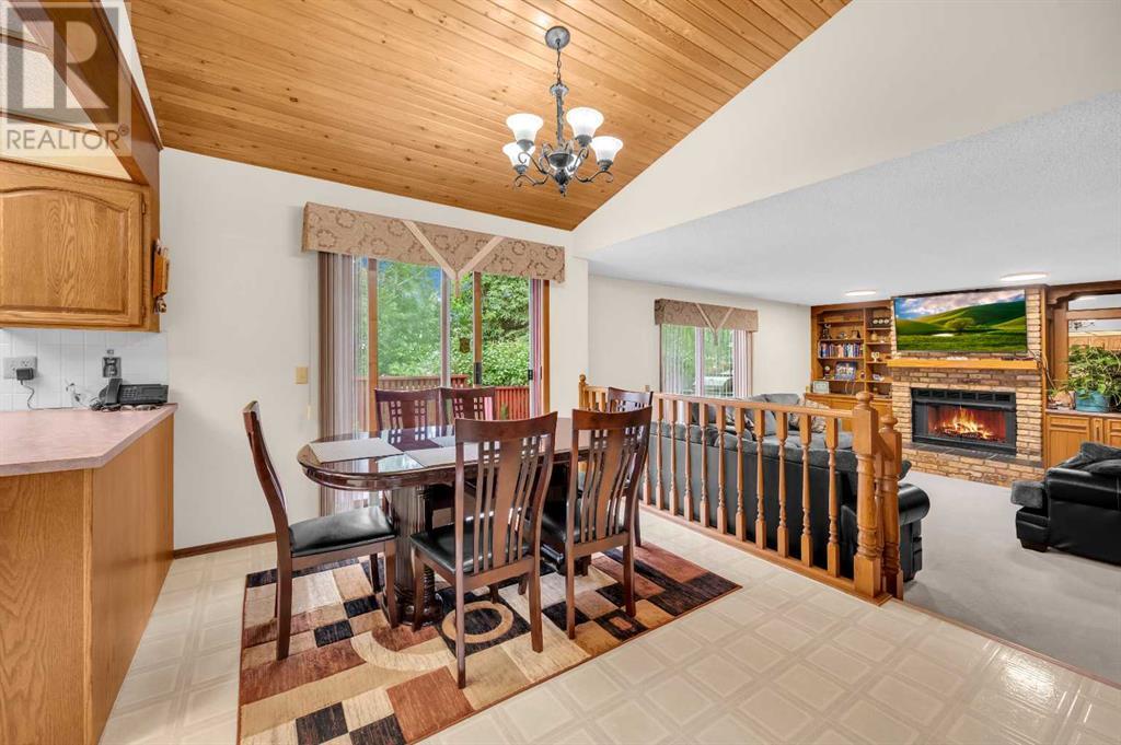 Single Family House for Sale in  Castleglen Court NE Castleridge Calgary 