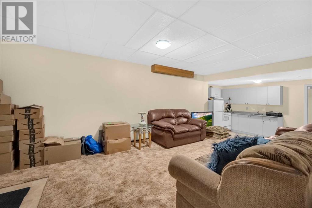 Single Family House for Sale in  Castleglen Court NE Castleridge Calgary 