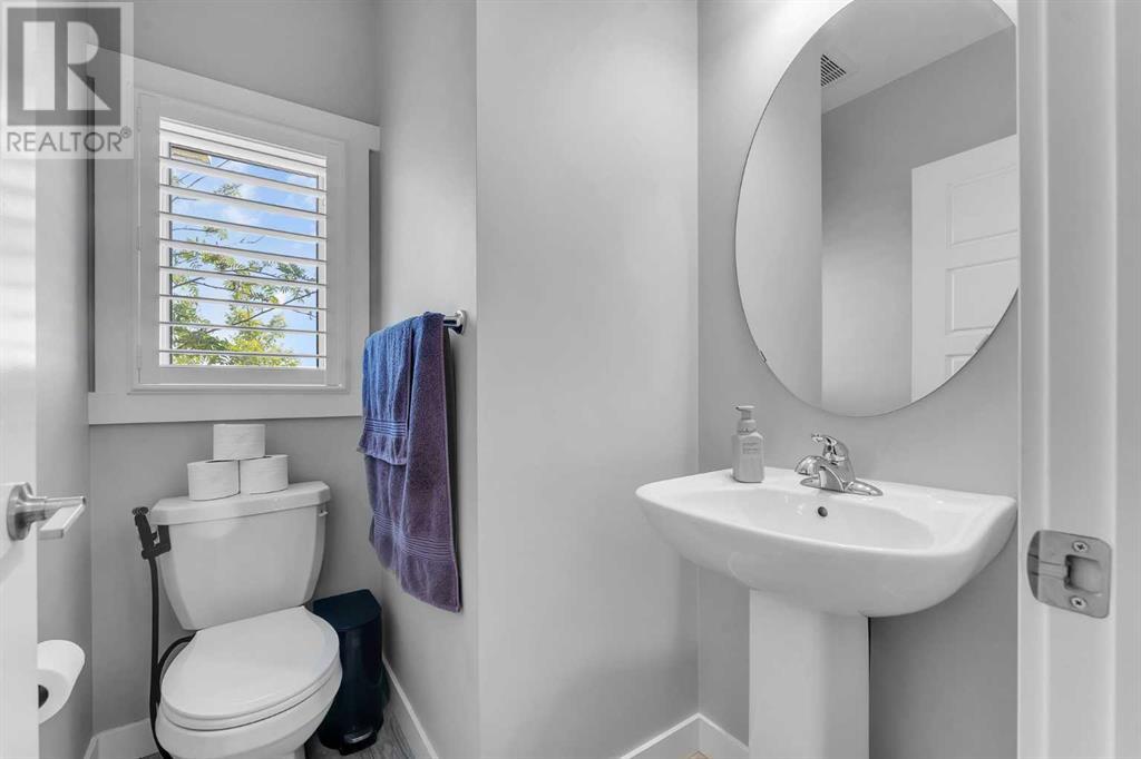 Single Family House for Sale in  Livingston Common NE Livingston Calgary 