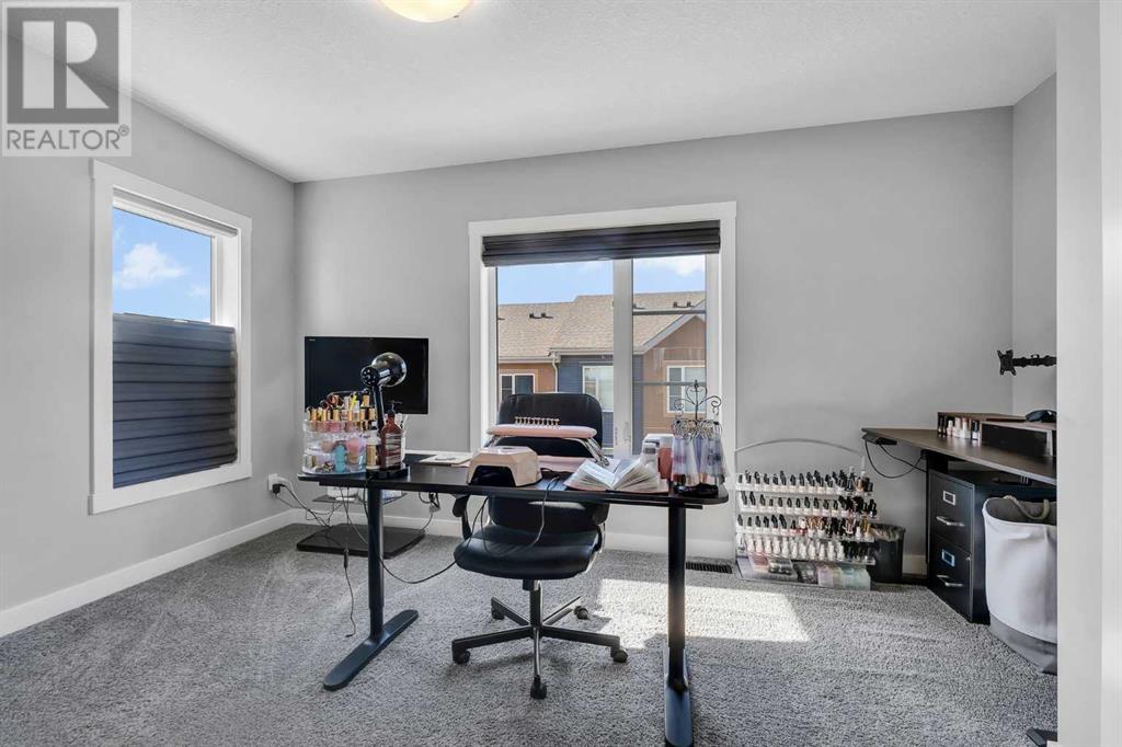 Single Family House for Sale in  Livingston Common NE Livingston Calgary 