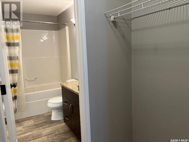 Photo 14 of 109 1220 Blackfoot Drive, Regina SK