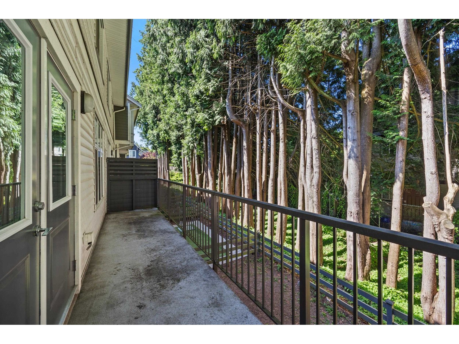 Photo 34 of 15 10433 158 Street, Surrey BC