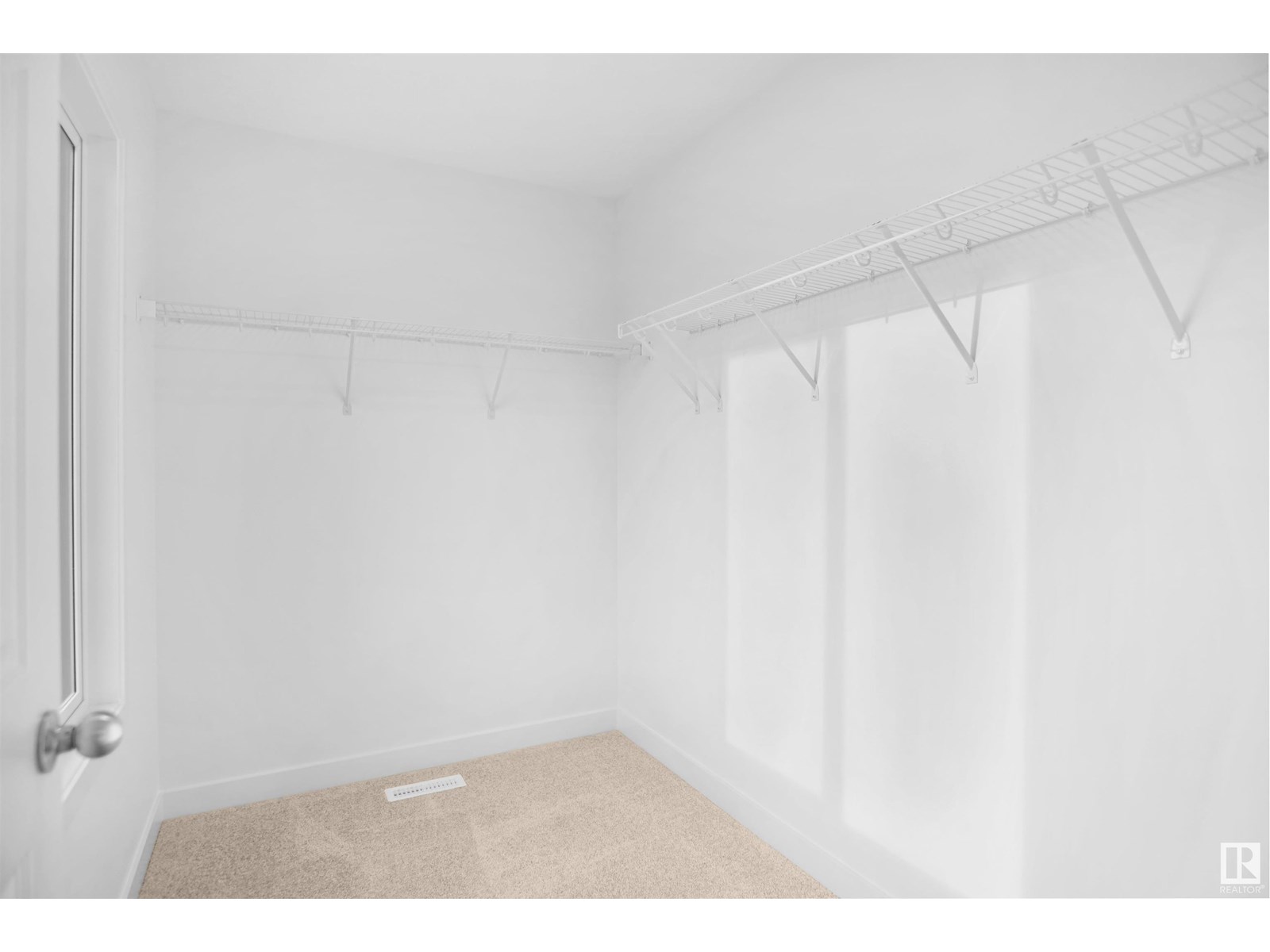 Photo 32 of 12127 34 Av Sw, Edmonton AB