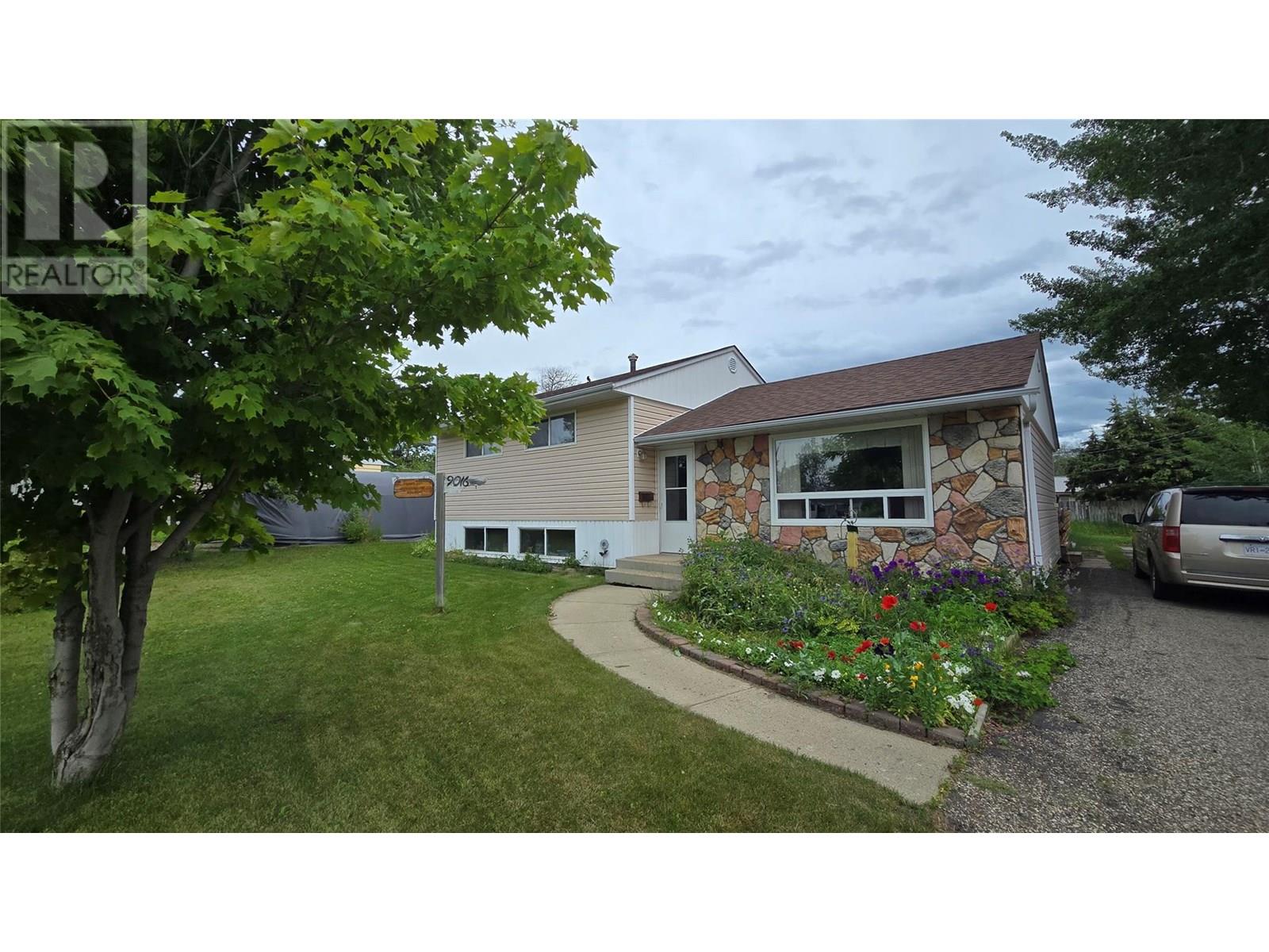 9016 Lyman Drive, Dawson Creek