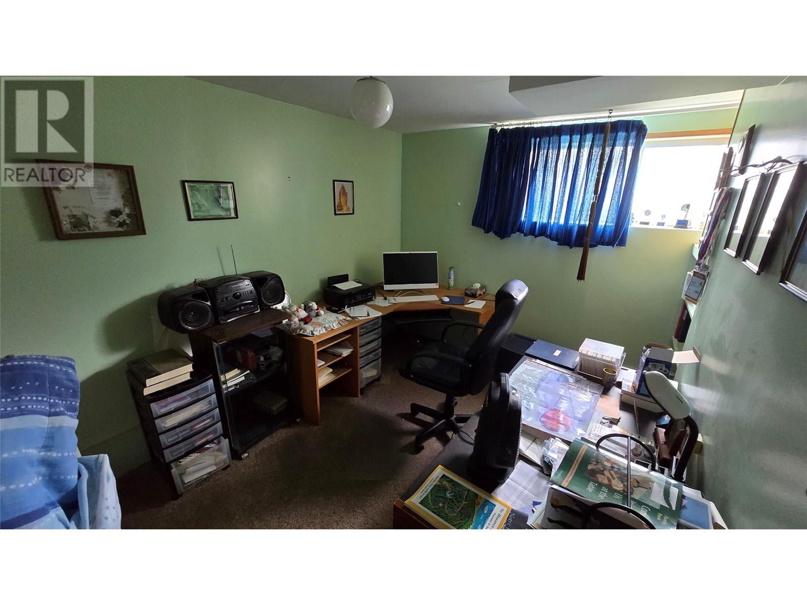 9016 Lyman Drive, Dawson Creek