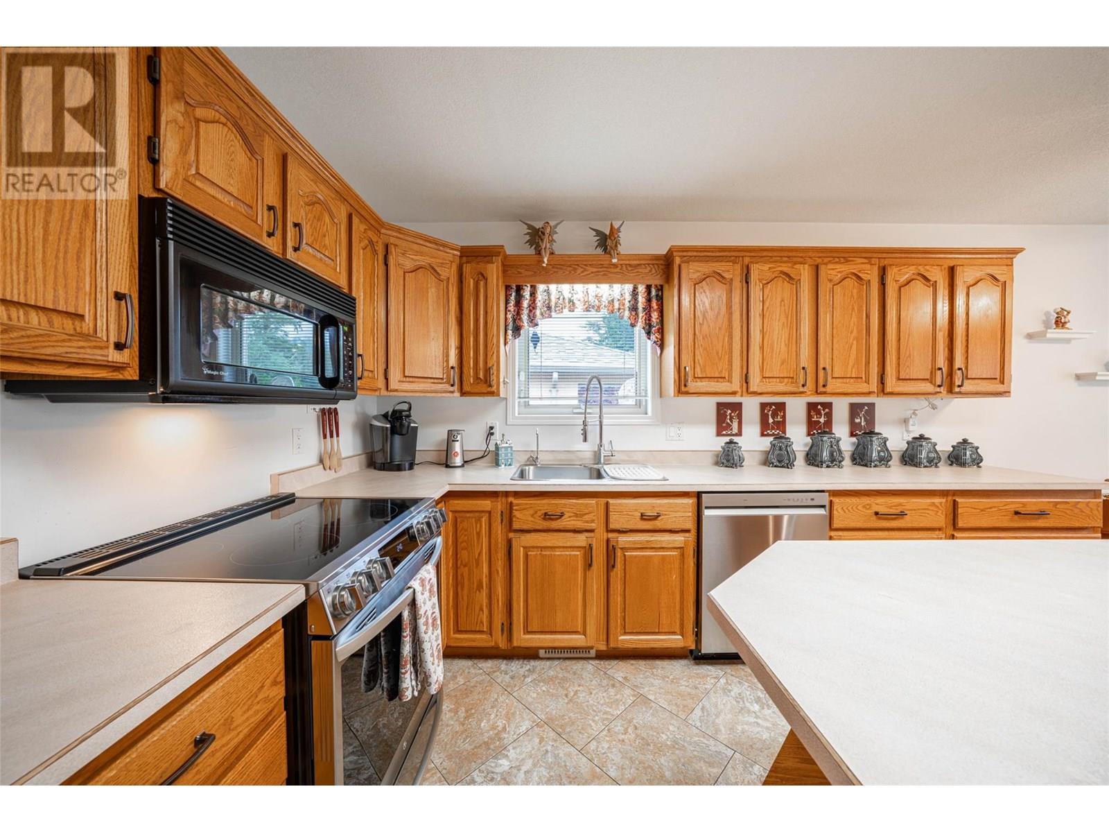 Photo 86 of 2595 Catherine Place Unit 15, Armstrong BC