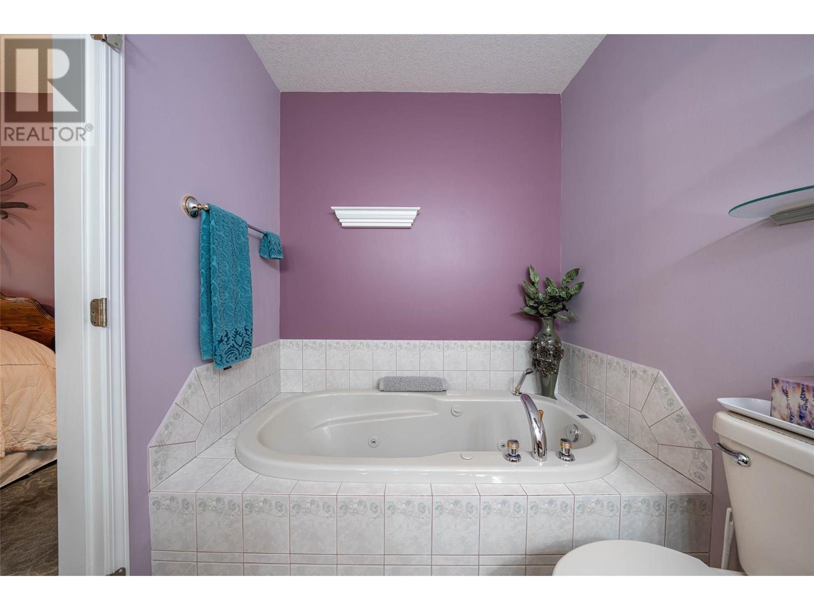 Photo 90 of 2595 Catherine Place Unit 15, Armstrong BC