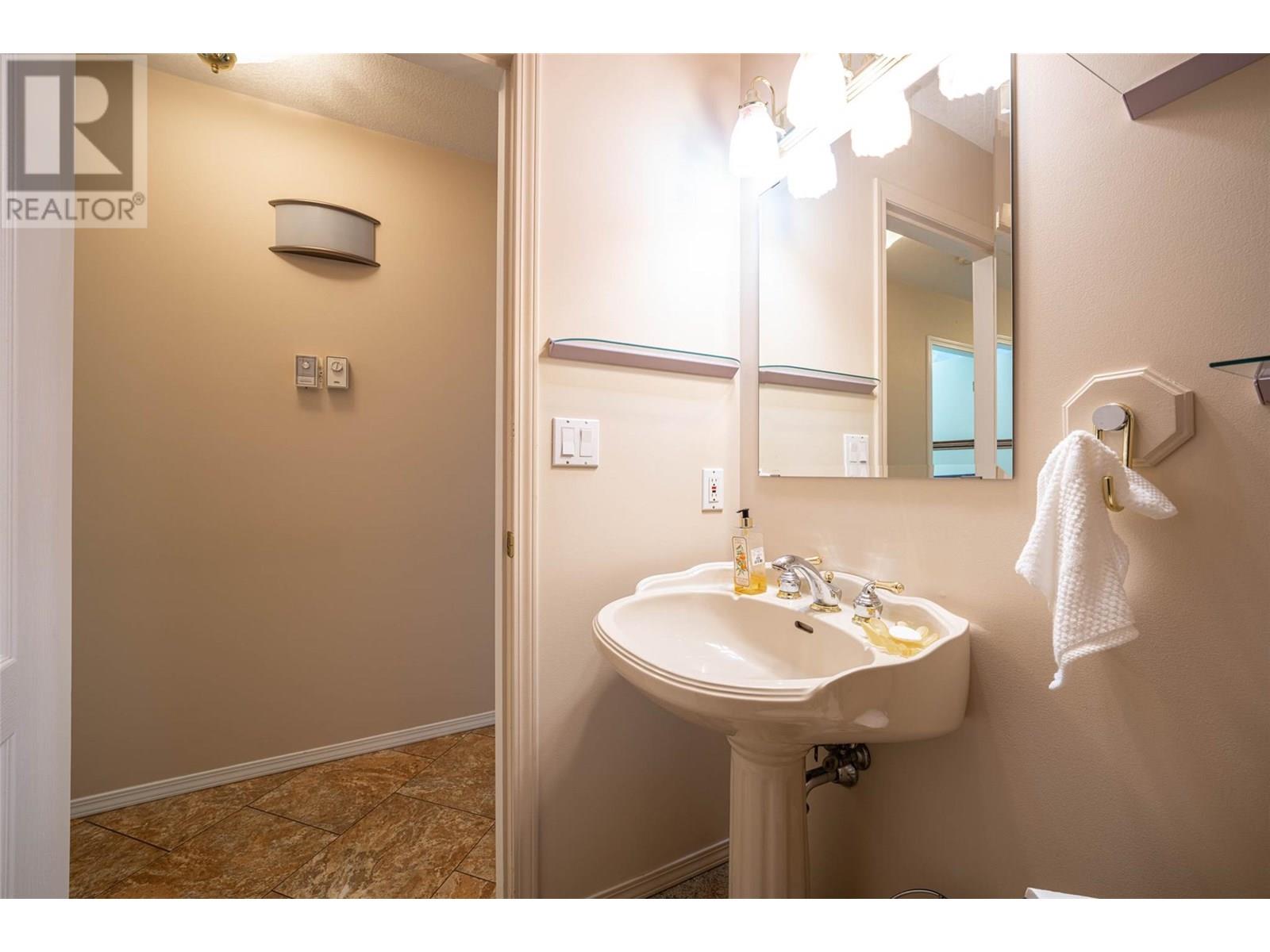 Photo 93 of 2595 Catherine Place Unit 15, Armstrong BC