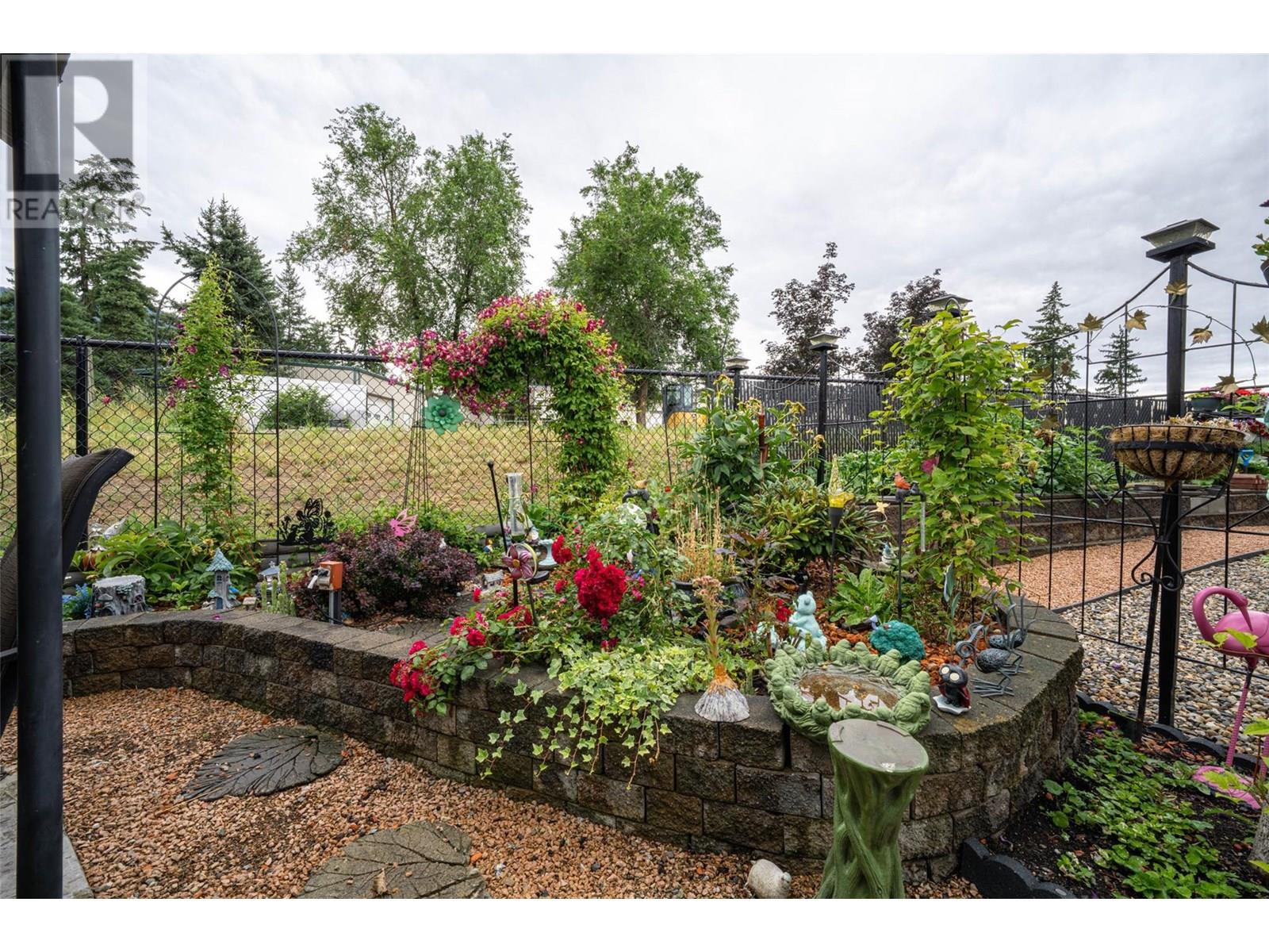 Photo 55 of 2595 Catherine Place Unit 15, Armstrong BC