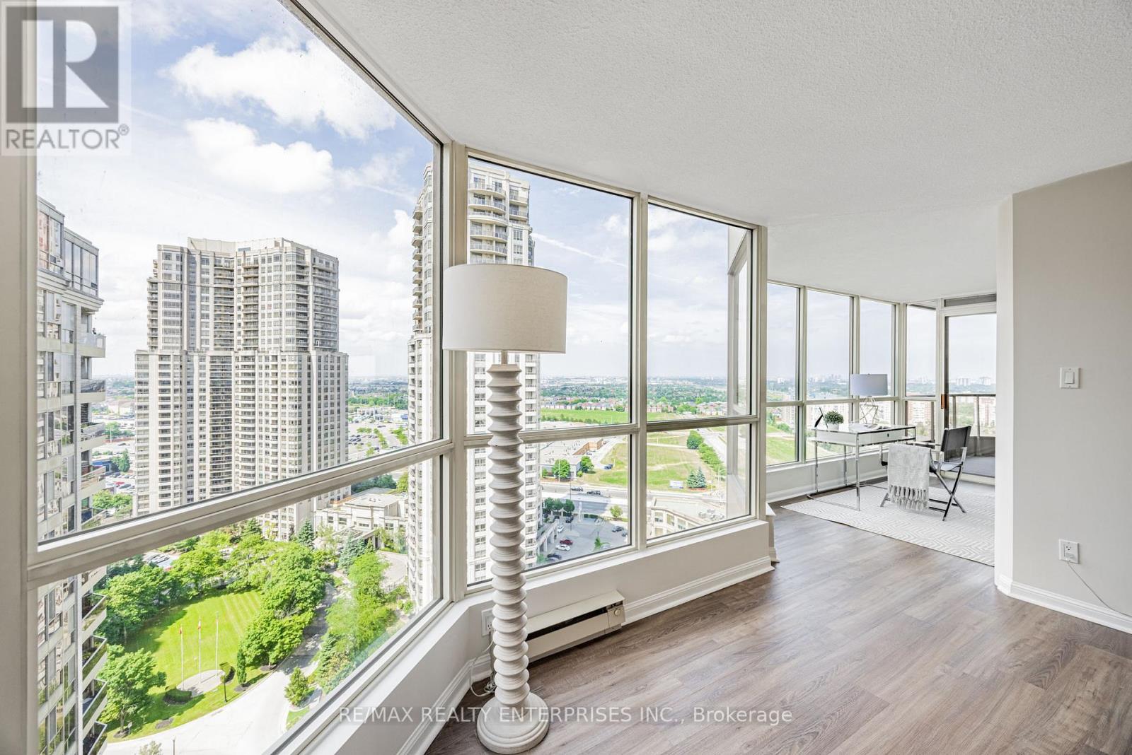 Photo 29 of 2213 55 Kingsbridge Garden Circle, Mississauga ON