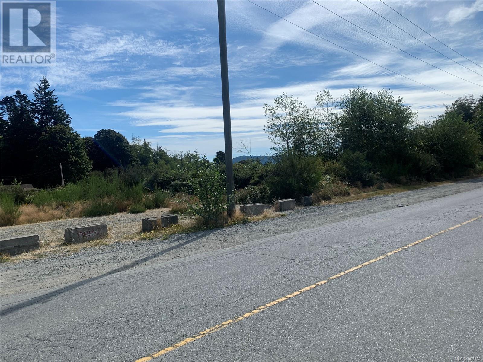 Photo 5 of 6519 Throup Rd, Sooke BC