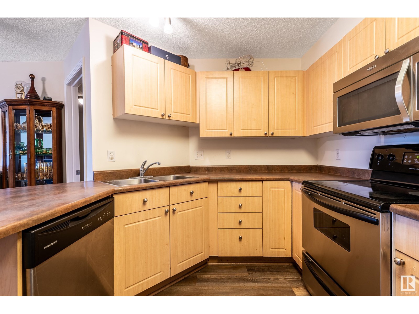 Single Family House for Sale in #   ST NW Edmonton 