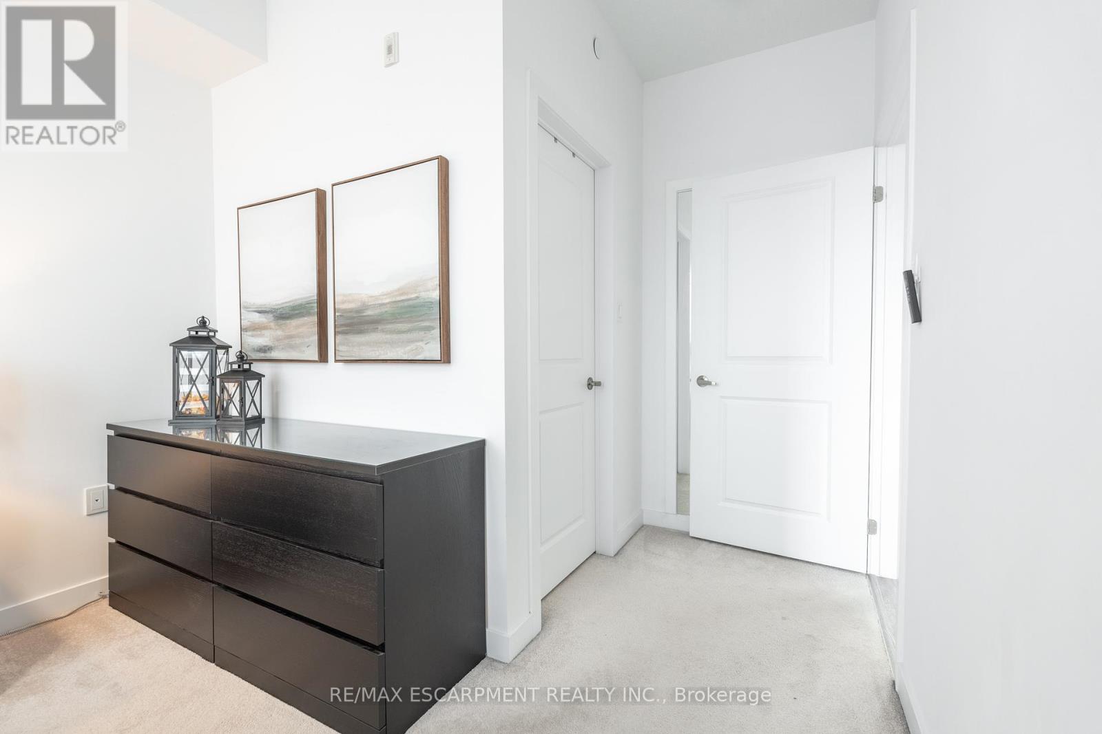 Photo 12 of 509 125 Shoreview Place, Hamilton ON