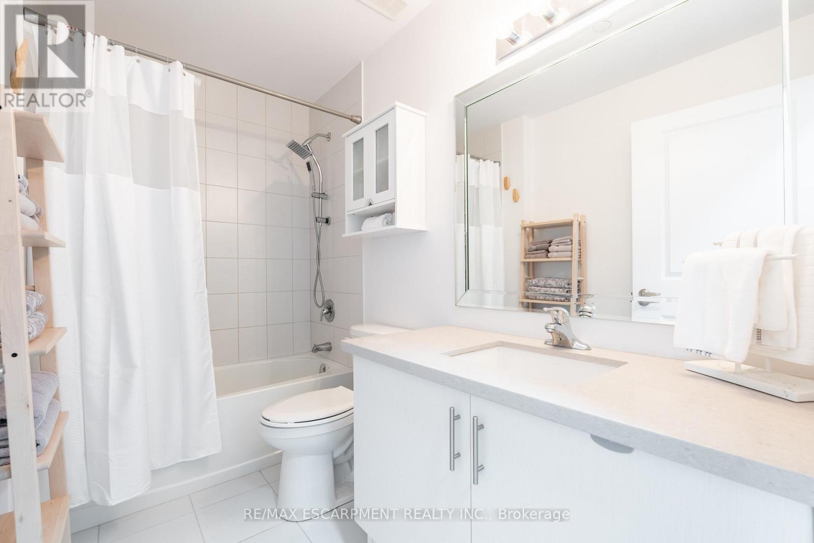 Photo 31 of 509 125 Shoreview Place, Hamilton ON