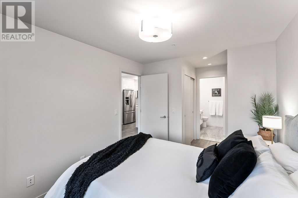 Single Family House for Sale in    Avenue SW Mission Calgary 
