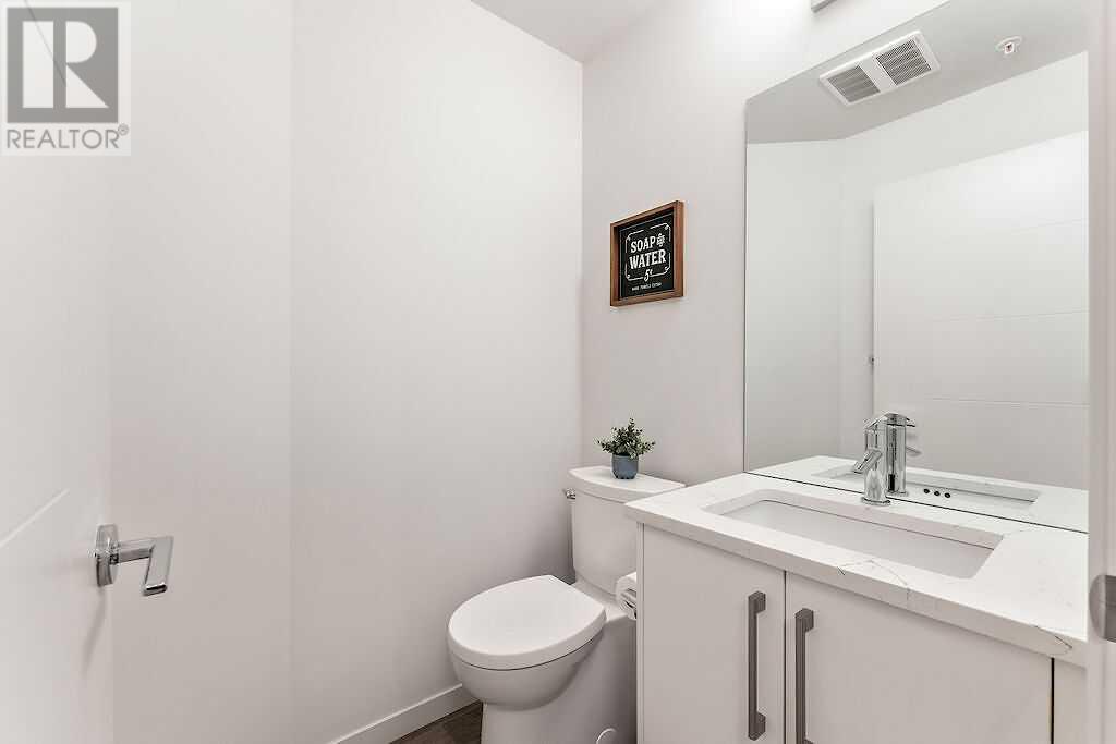 Single Family House for Sale in    Avenue SW Mission Calgary 