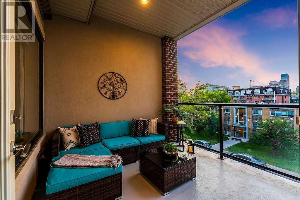 Single Family House for Sale in    Avenue SW Mission Calgary 
