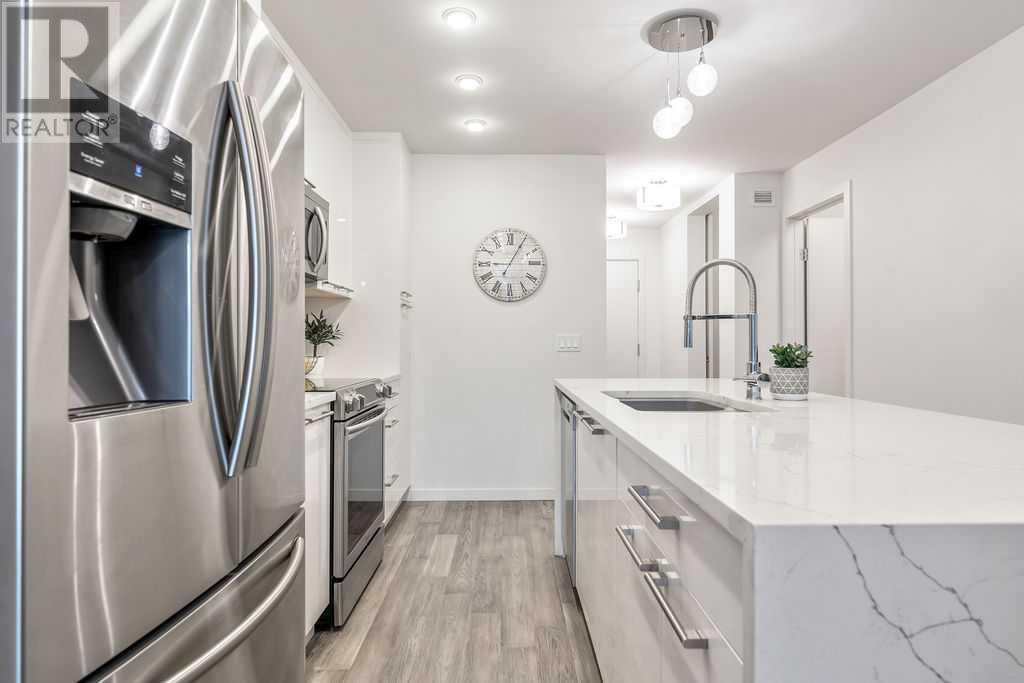 Single Family House for Sale in    Avenue SW Mission Calgary 