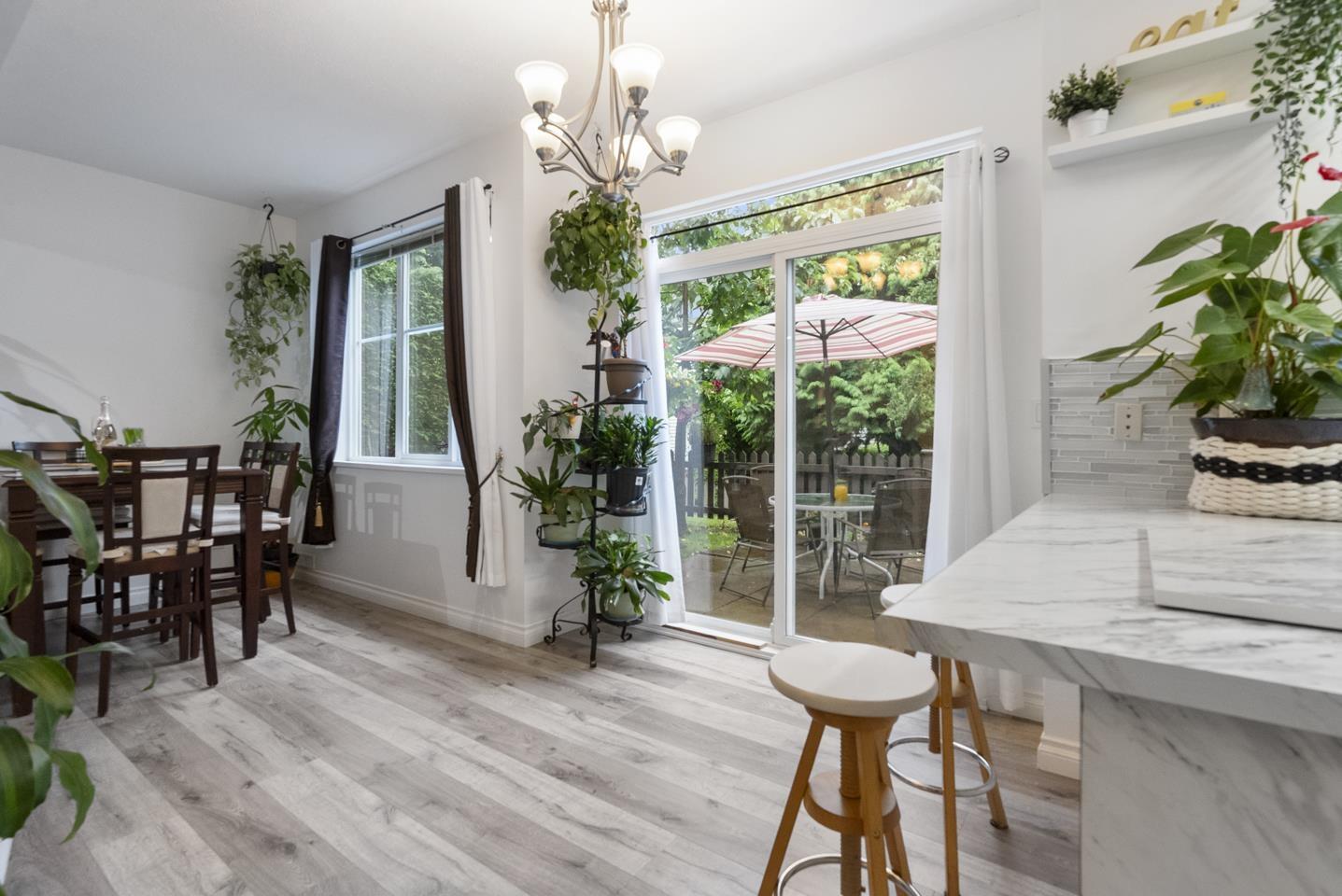Photo 10 of 7 6445 Rosebury Lane, Surrey BC