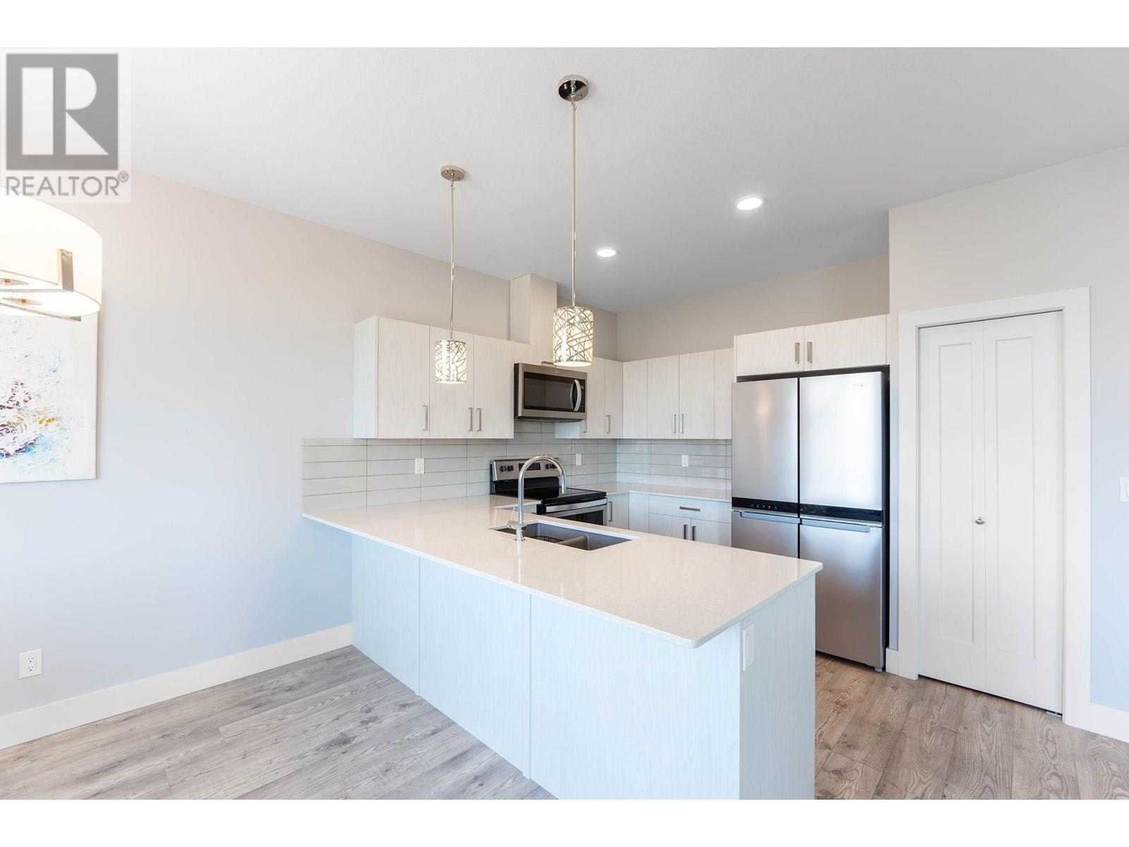 Photo 18 of 933 Mt Robson Place Unit 65, Vernon BC