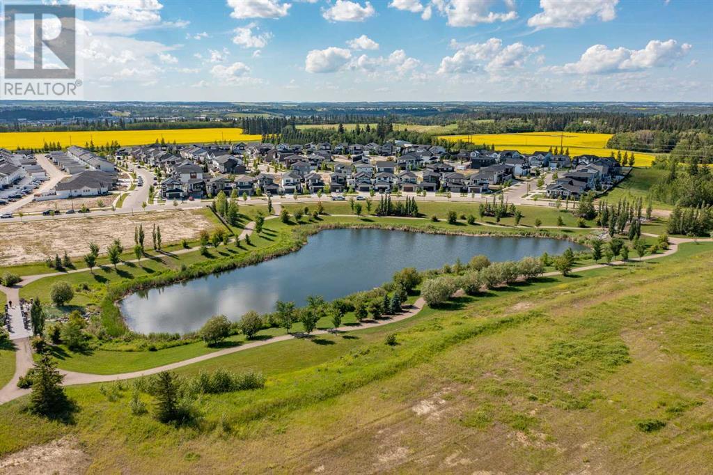 Single Family House Bi-level for Sale in  Ellington Crescent Evergreen Red Deer 
