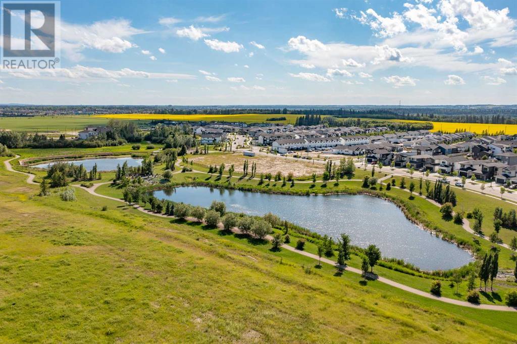 Single Family House Bi-level for Sale in  Ellington Crescent Evergreen Red Deer 