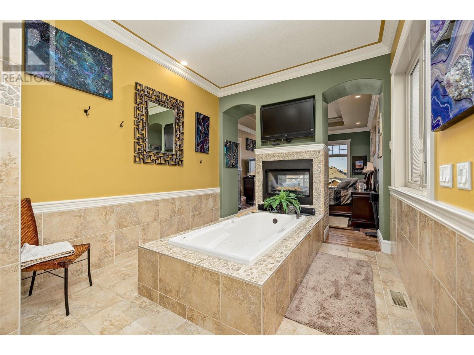  603 Arbor View Drive, Kelowna