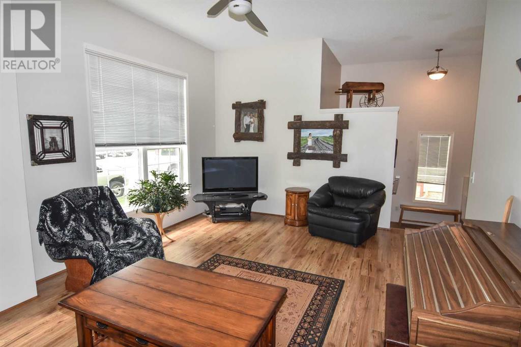Single Family House Bi-level for Sale in  Elgin Way SE McKenzie Towne Calgary 