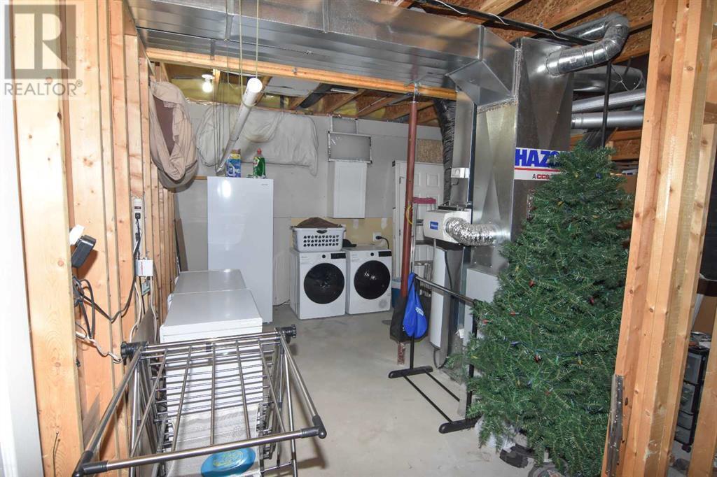 Single Family House Bi-level for Sale in  Elgin Way SE McKenzie Towne Calgary 