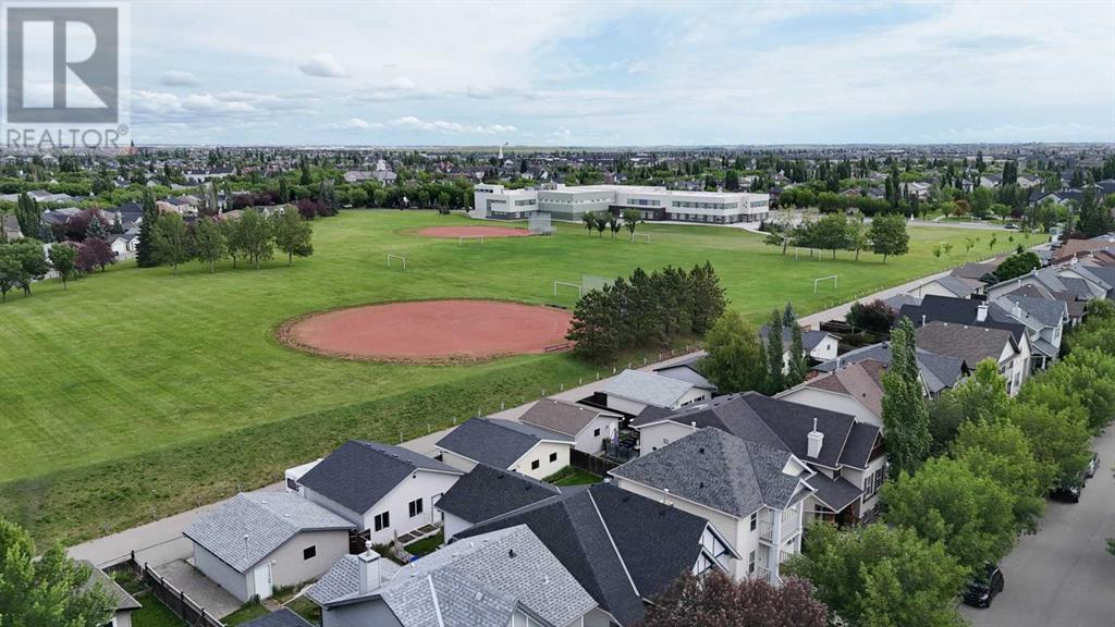 106 Elgin Way SE, Calgary, Alberta