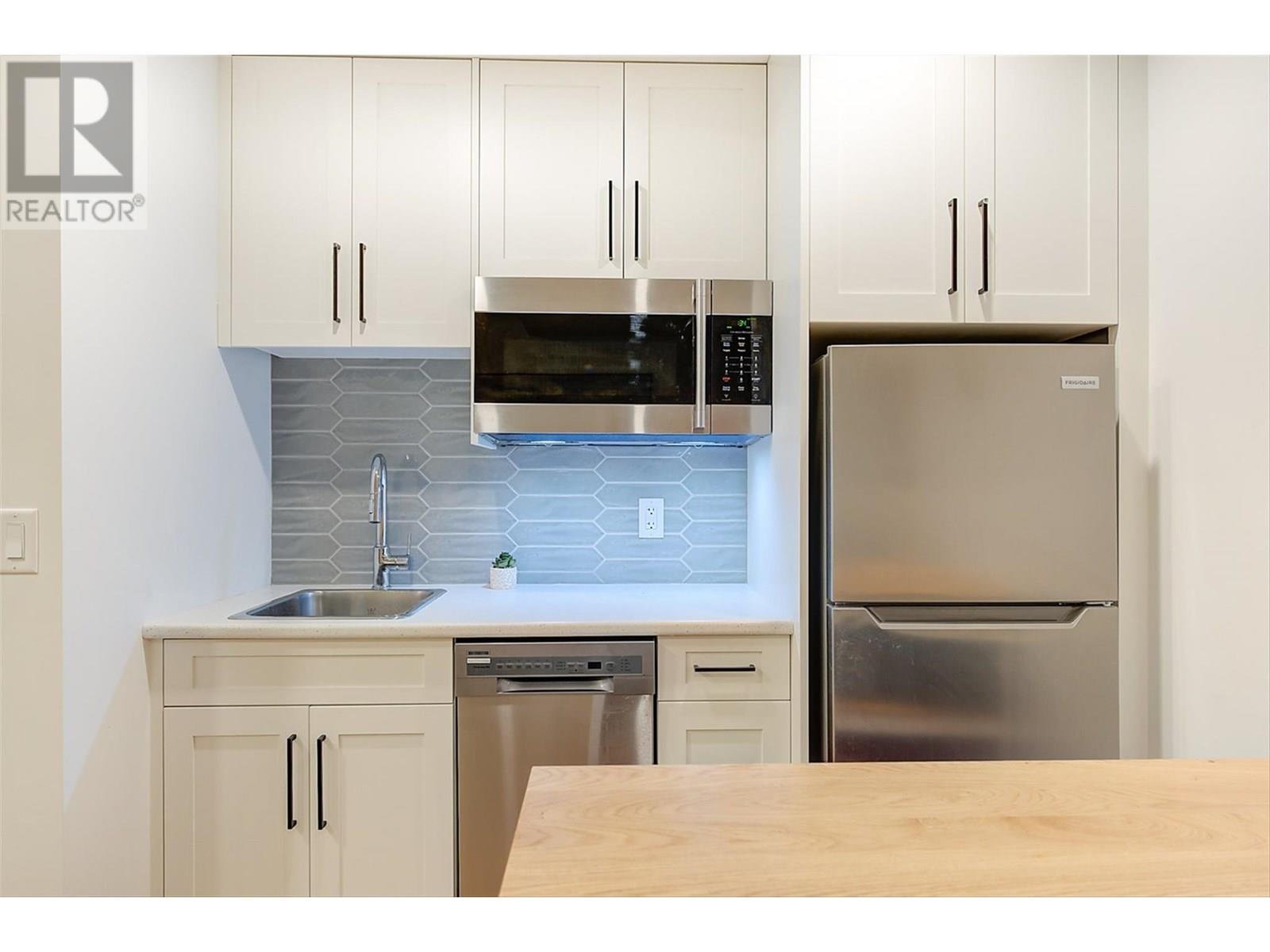  3565 Boxwood Road, Kelowna
