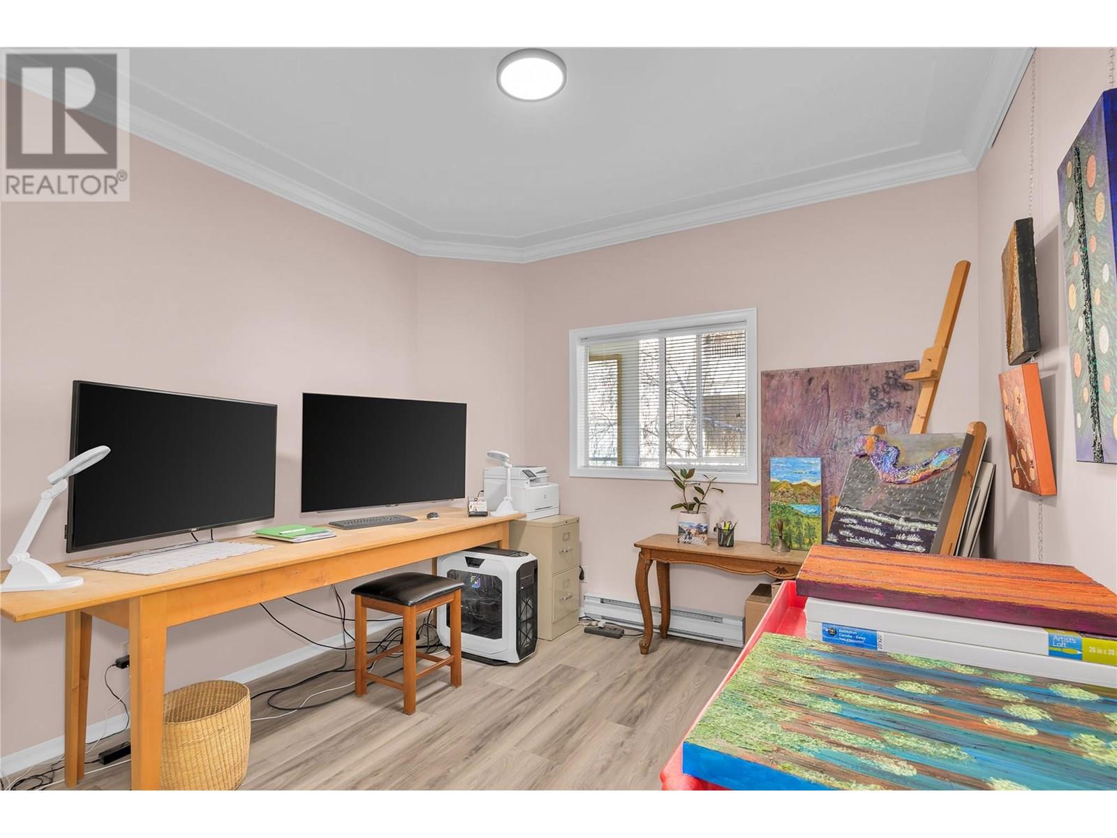 217 877 KLO Road, Kelowna
