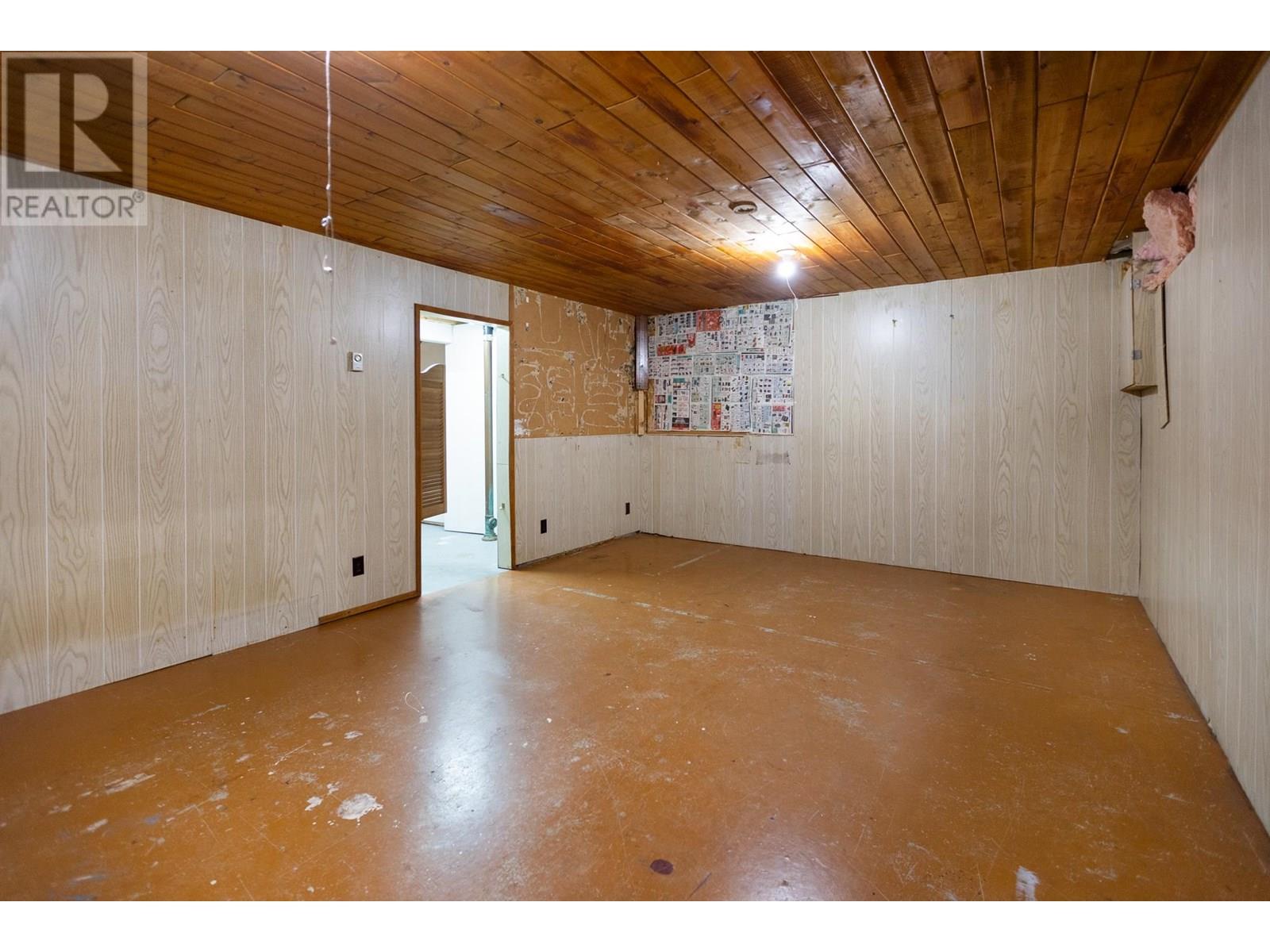 Photo 6 of 544 Beech Crescent, Prince George BC