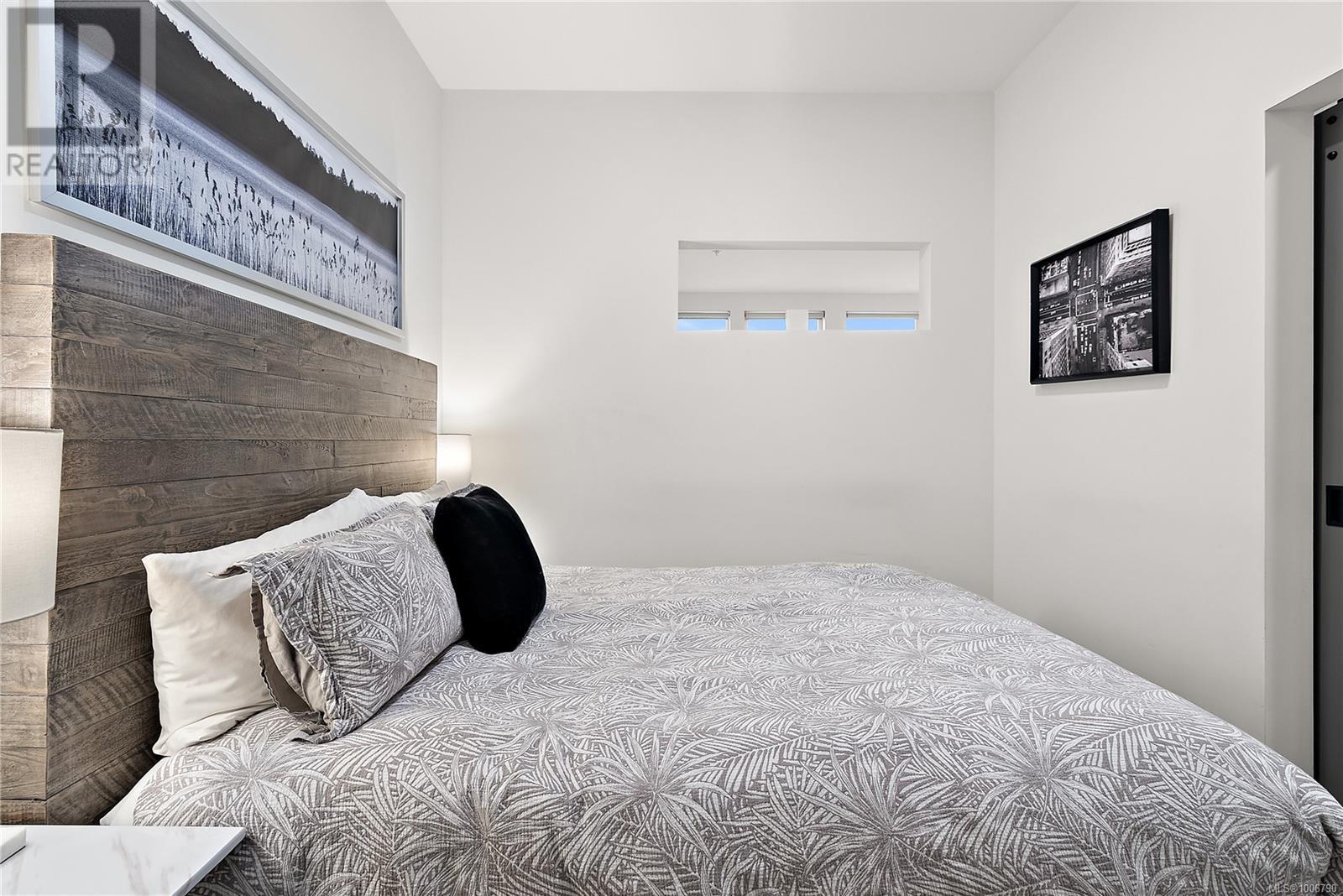 #415 515 CHATHAM ST - Image 14