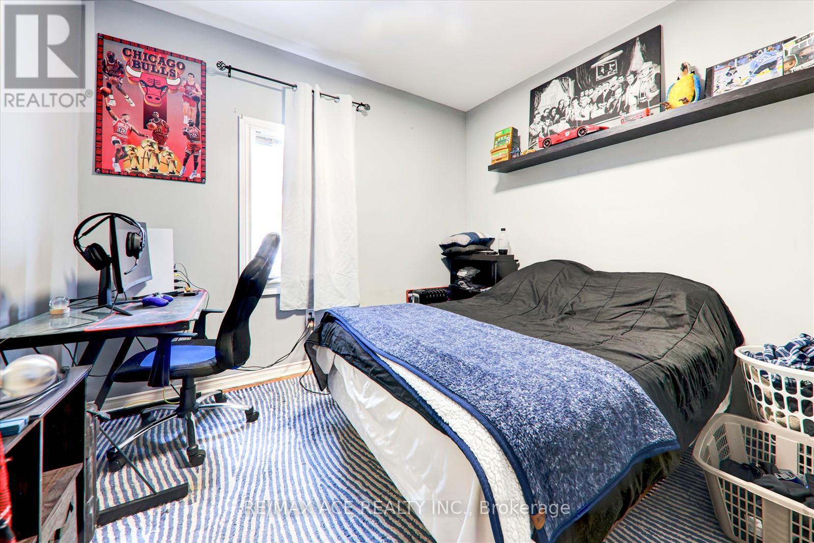 Photo 9 of 304 West Scugog Lane, Clarington ON