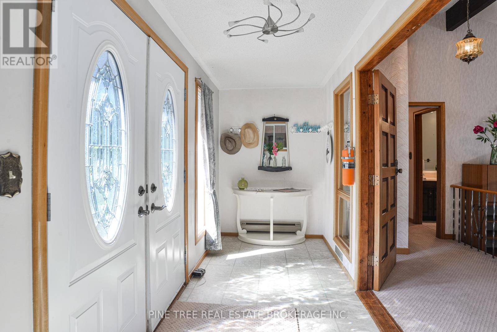 Photo 27 of 35 Old Indian Trail, Ramara ON