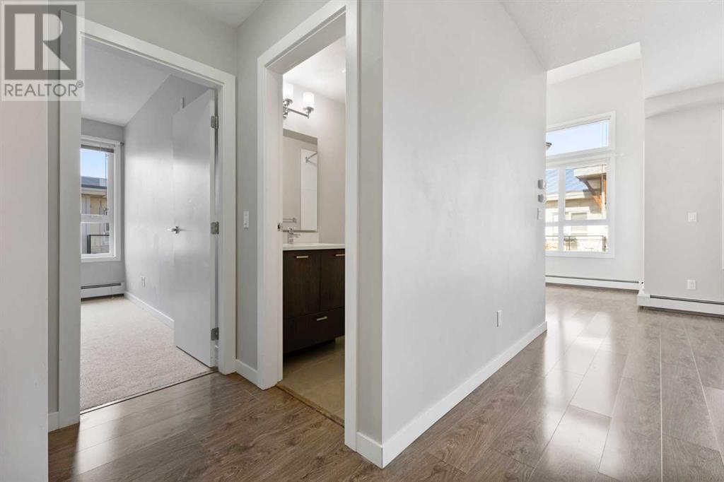 Single Family House for Sale in    Street NE Renfrew Calgary 