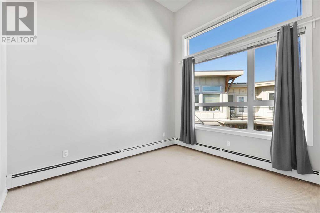 Single Family House for Sale in    Street NE Renfrew Calgary 